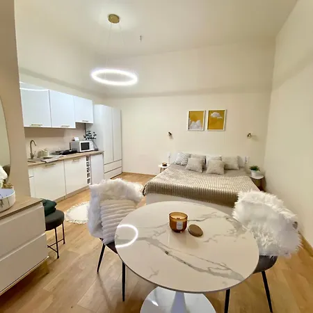 Csendes Veszprem Mellett Apartment *