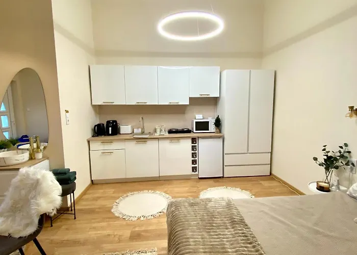 Csendes Veszprem Mellett Apartament Szentkirályszabadja